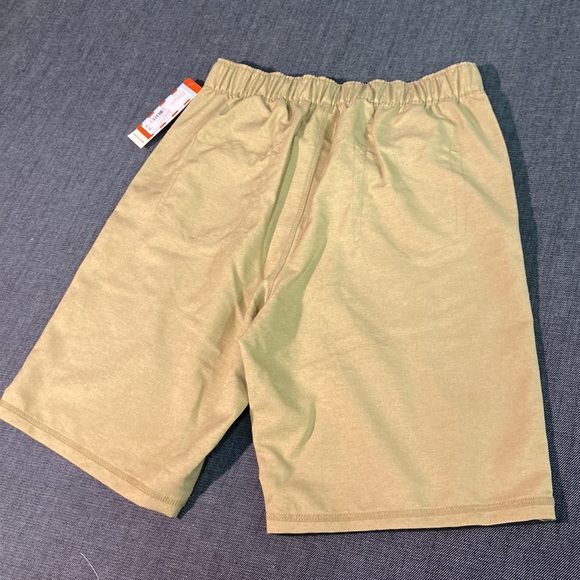 NWT Cat&Jack Khaki shorts (14) - Picture 3 of 4